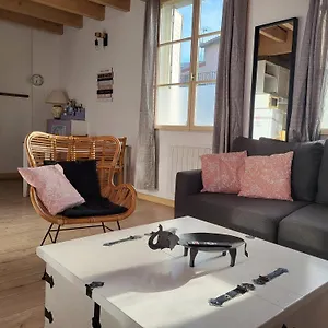Appartement T2 Intra-murros 